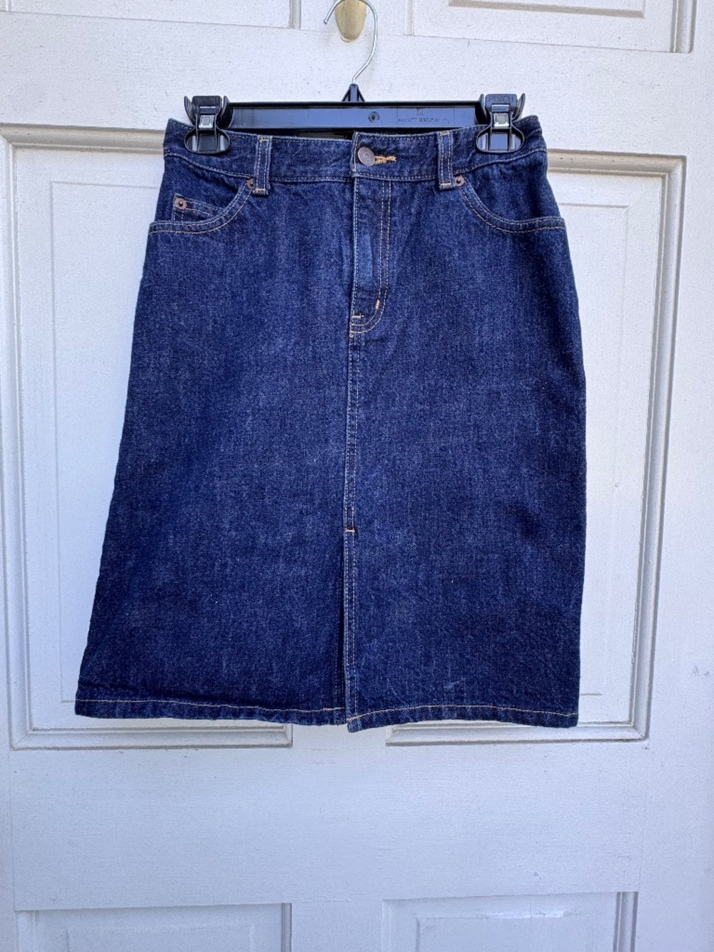The Limited Denim Pencil Skirt Size 2 Dark Wash 100% Cotton Knee Length